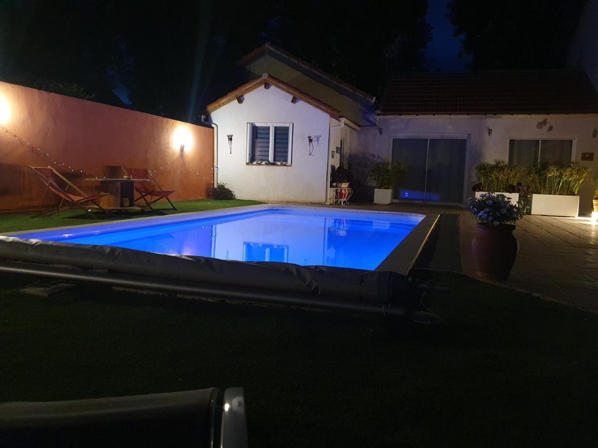 La Salamandre De Camargue 萨林德吉罗 外观 照片